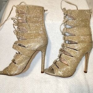 Liliana Gold Glitter Lace up Stiletto  heel SZ 7